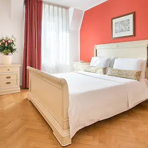 מלון דירות Hotel Suite Home Prague, פראג