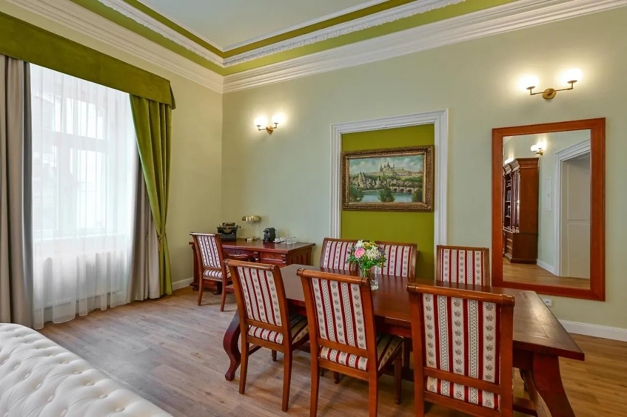 Hotel Garden Court Prague